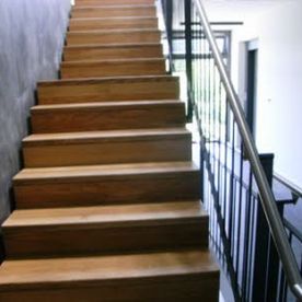 Treppenstufen von vorne